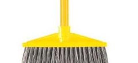 Balais et porte-poussières