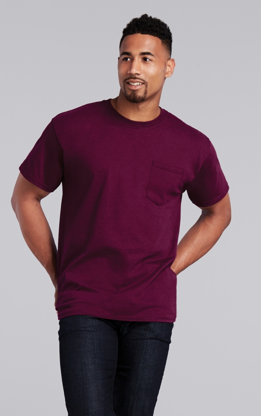 T-SHIRT GILDAN COL ROND AVEC POCHE HOMME MANCHES COURTES 100% COTON 